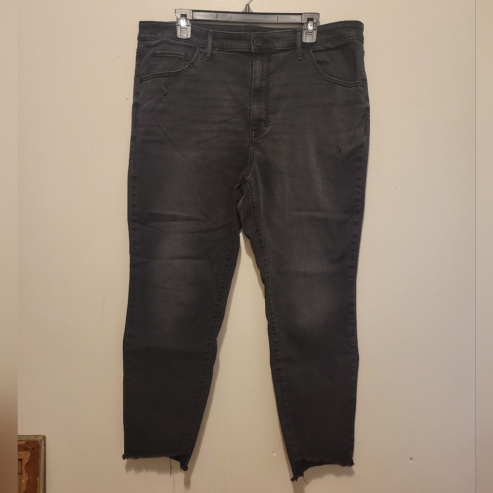 Ankle black jean